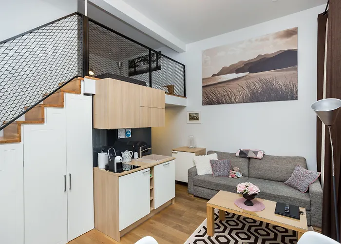 安格特瑞公寓式酒店 塔林