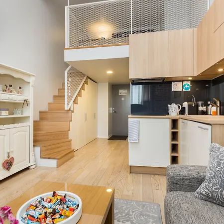 Angleterre * تالين